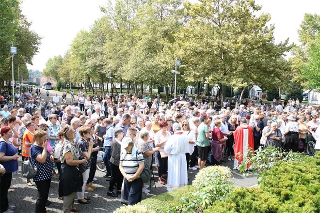 Hodočasnički dan bolesnika, osoba s invaliditetom, medicinskog osoblja i karitativnih djelatnika u Ludbreškom svetištu 